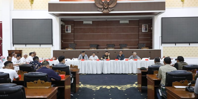 Pimpinan DPRD Purwakarta dan Ketua Komisi III Menerima Audiens KPLHI Mempertanyakan Kehadiran Perusahaan Pengelolaan Limbah B3
