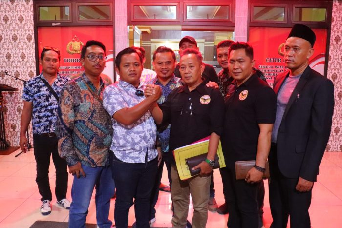 Simpatisan Pendukung Yang Sempat Saling Lapor Usai Ricuh Pengundian Nomor Urut Cabup Pekalongan Sepakat Berdamai