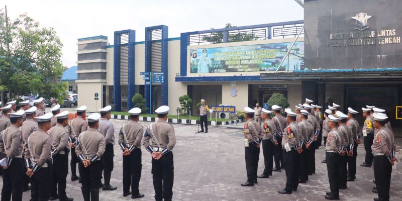 Dirlantas Imbau Personelnya Mampu Menjadi Contoh Untuk Tertib Berlalu Lintas