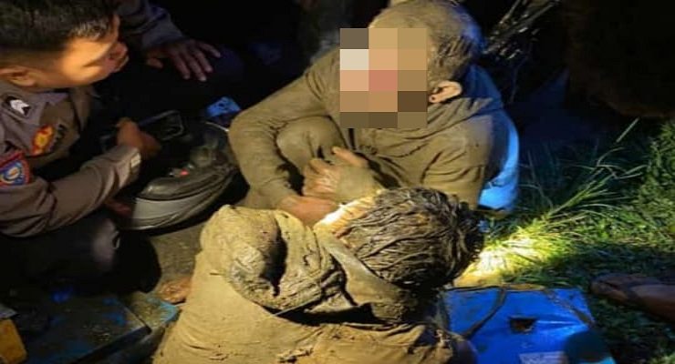 Tertangkap Tangan Warga, Dua Pelaku Pencuri Baterai Lampu Penerangan Jalan di Petungkriyono Diamankan Polisi