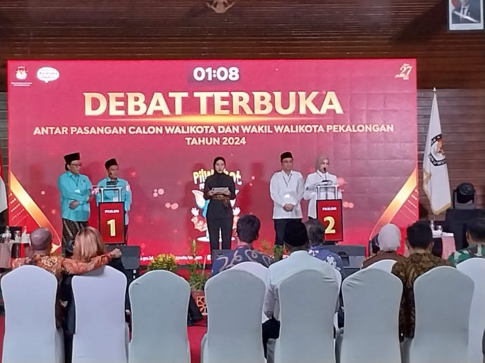 Debat Terbuka Antar Paslon Walikota dan Wakil Walikota Pekalongan 2024 Berjalan Lancar dan Kondusif