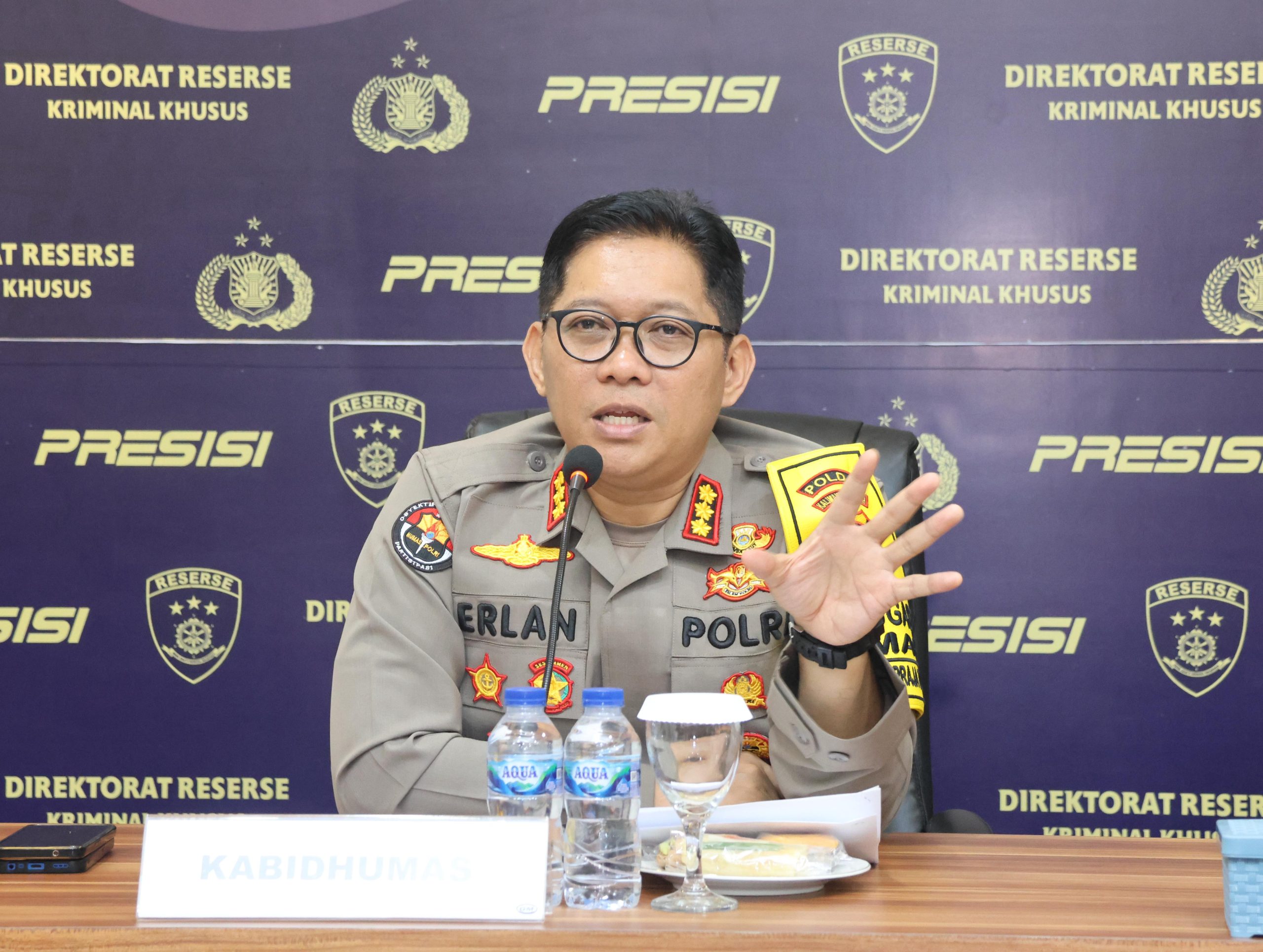 Jual Tiket Konser Musik Fiktif Publik Figur Asal Bandung Diamankan Ditreskrimsus Polda Kalteng