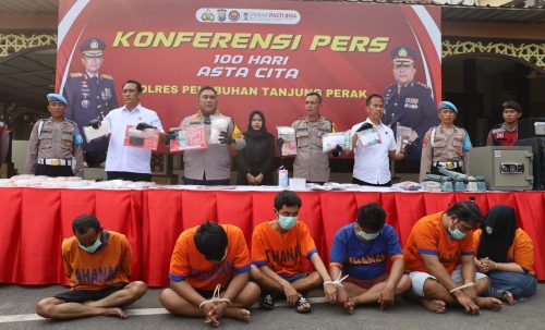 Satresnarkoba Polres Tanjung Perak Polda Jatim Berhasil Amankan 6 Bandar Narkoba dan Brankas Isi 1kg Sabu di Jalan Kunti Surabaya