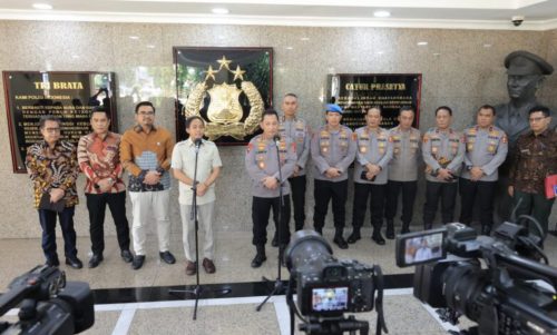 Menhut Raja Juli Temui Kapolri Bahas Penegakan Hukum Kehutanan