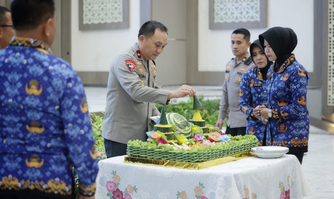 HUT Korpri ke-53, Wakapolda Jatim : Mari Bersama Mensukseskan Visi Besar Indonesia