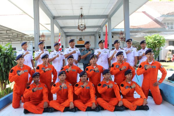 Komandan Kolat Penerbal Hadiri Penutupan Dikmapa PSDP Penerbang TNI AL XXXIV TA 2024