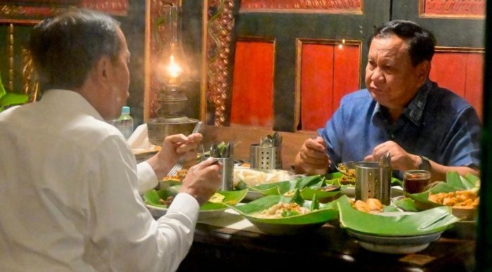 Pertemuan Hangat Presiden Prabowo dan Presiden ke-7 RI di Kota Surakarta