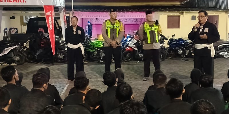 Kapolsek Menganti AKP Roni Ismullah Gelar Pertemuan Bersama Anggota Perguruan PSHT Ranting Menganti
