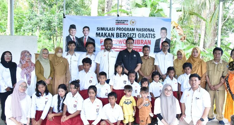 Tinjau Simulasi Makan Bergizi Gratis, Masyarakat Sehat, Perekonomian Tumbuh Berkembang