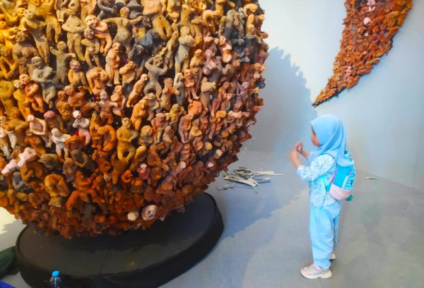 ARTSUBS 2024: Ajang Seni Rupa Kontemporer di Surabaya