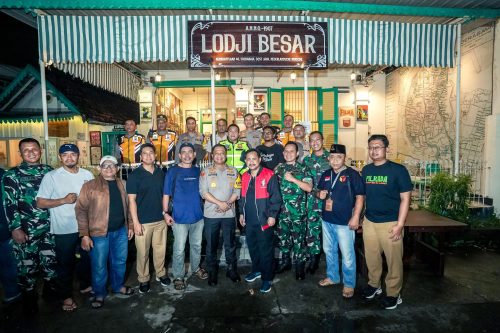 Kapolrestabes bersama Forkopimda Surabaya Pastikan Kesiapan TPS untuk Pilkada Serentak 2024 Aman
