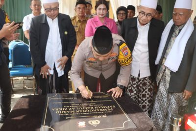 Kapolres Pasuruan Bantu Warga Tosari Bangun Tempat Ibadah di Daerah Terpencil