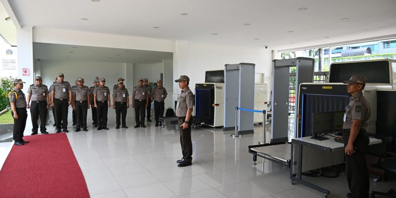 Antusias Sikap Sempurna Nyanyikan Lagu Kebangsaan Indonesia Raya