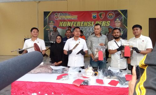 Unit Reskrim Polsek Waru Polresta Sidoarjo Berhasil Bekuk Pelaku Yang Tega Bunuh Ibu Kandung Sendiri