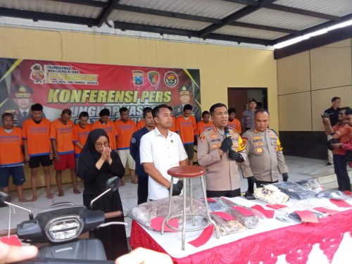 Polresta Sidoarjo Berserta Polsek Jajaran Berhasil Amankan 56 Pelaku Kasus Judul