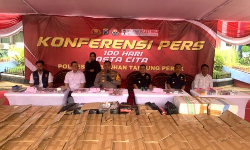 Polres Pelabuhan Tanjung Perak Surabaya Berhasil Amankan 7, 6 Juta Batang Rokok Ilegal