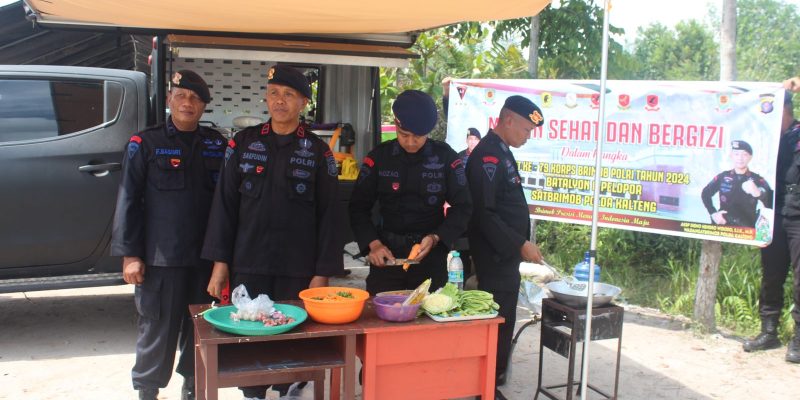 Brimob Kalteng Gelar Penyuluhan Gizi Sehat Dengan Siswa SDN Kunjung Pasir Putih