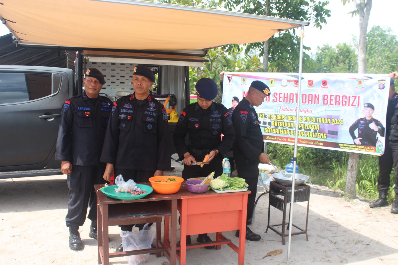 Brimob Kalteng Gelar Penyuluhan Gizi Sehat Dengan Siswa SDN Kunjung Pasir Putih