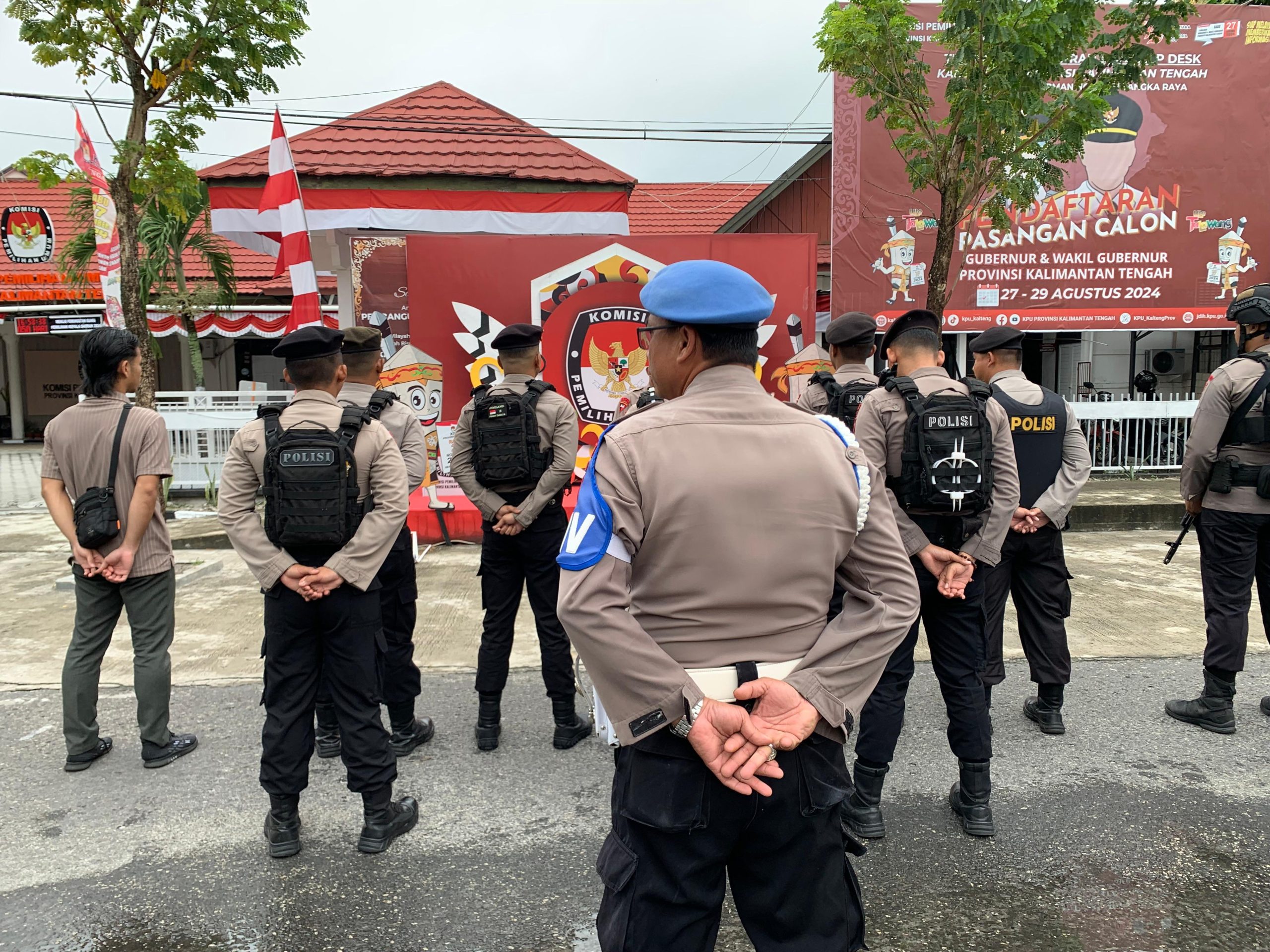 Jelang Pemungutan Suara Pilkada Serentak, Polda Kalteng Tingkatkan Pengamanan Kantor KPU