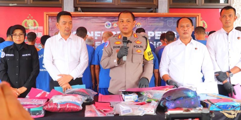 Polres Pekalongan Berhasil Ungkap 23 Kasus Dengan 26 Tersangka Selama Masa Pilkada 2024