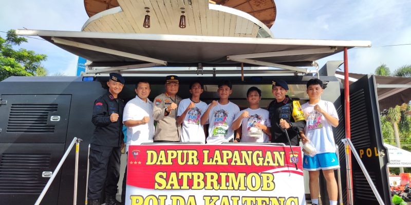 Brimob Kalteng Rayakan HUT ke-79 dengan Aksi Sosial, Bagikan Ratusan Makanan Gratis di Palangka Raya