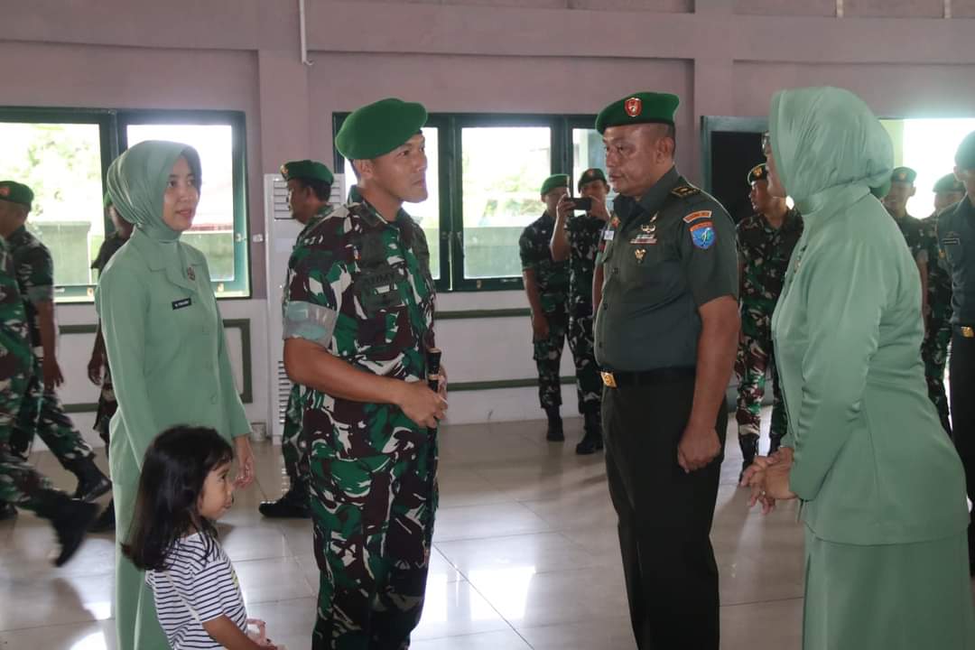 Dandim 1011/Klk Pimpin Acara Korps Raport Penerimaan Personel Baru.