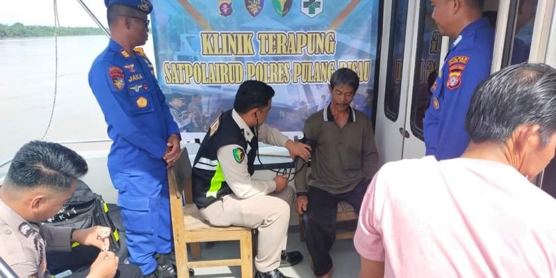 Sat Polairud Buka Layanan Kesehatan Gratis Dengan Klinik Terapung
