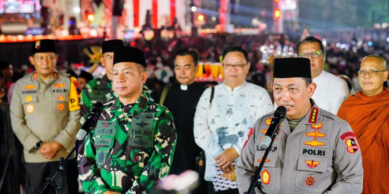 Kapolri dan Panglima TNI Hadiri Doa Lintas Agama di Semarang