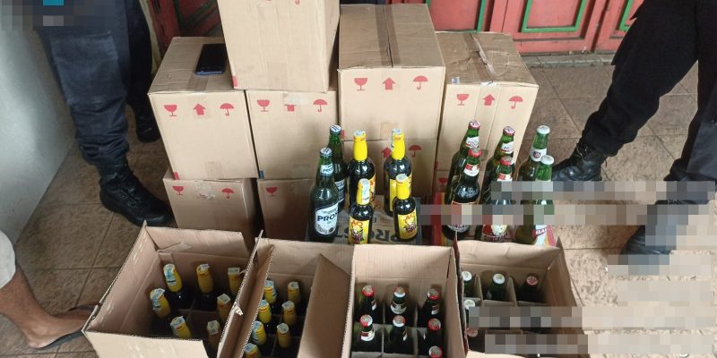 Antisipasi Kerawanan Menjelang  Kampanye Terbuka, 361 Botol Miras Diamankan Polres Pekalongan