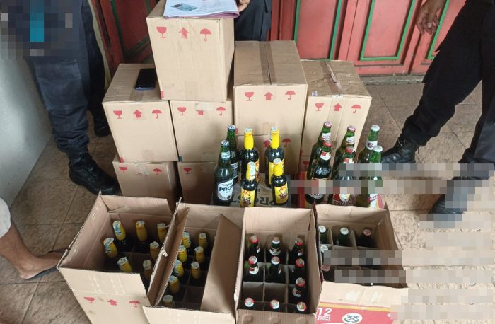Antisipasi Kerawanan Menjelang  Kampanye Terbuka, 361 Botol Miras Diamankan Polres Pekalongan