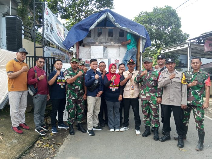TNI-Polri Kawal Pendistribusian Logistik Pilkada dari PPK Ke PPS