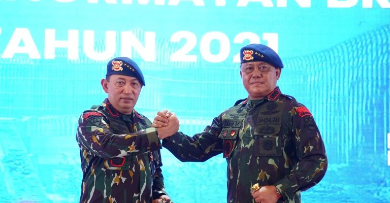 HUT ke-79 Brimob, Kapolri Kenang Pujian Atraksi Pasukan yang dihadiri Presiden Ke-7 Jokowi dan Presiden Ke-8 Prabowo