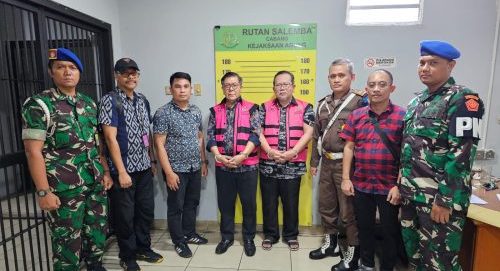 Penyerahan Tersangka Dan Barang Bukti Terhadap Tersangka Dalam Perkara Suap Danatau Gratifikasi Perkara Ronald Tannur