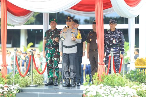 Kapolda Jatim Pimpin Apel Gelar Pasukan Operasi Terpusat Lilin Semeru 2024