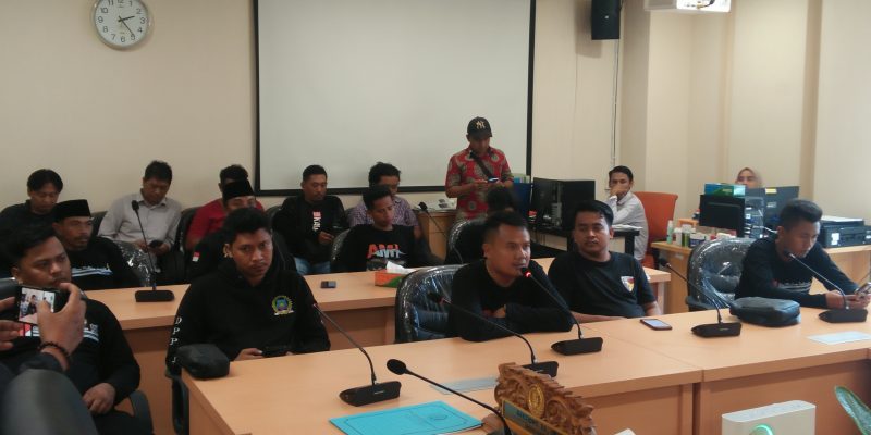 Ormas AMI datangi DPRD Kota Surabaya, Desak lawan Pengusaha Penggelapan Pajak