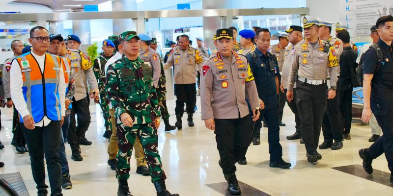 Kapolri Pastikan pengamanan, Kelayakan Kapal, dan Mitigasi Bencana Libur Natal dan Tahun Baru