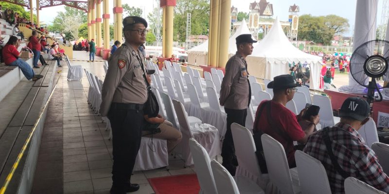 Polresta Palangka Raya Amankan Parade Natal di Lapangan Sanaman Mantikei