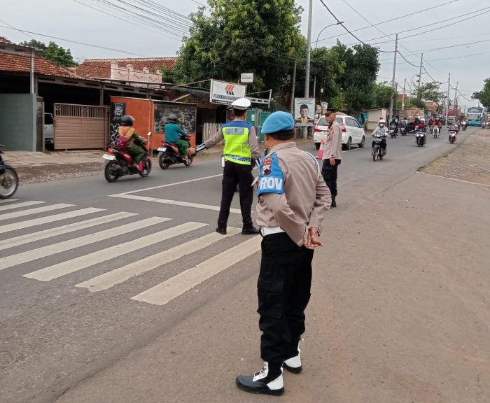 Propam Polres Pekalongan Melaksanakan Waskat Personil PH Pagi