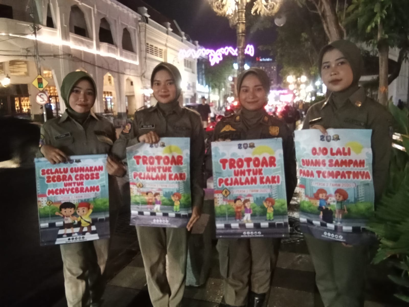 Sosialisasi Penggunaan Trotoar Oleh Satuan Polisi Pamong Praja 
