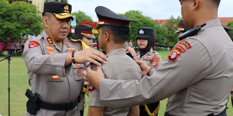 Kapolda Kalteng Pimpin Upacara Korp Raport, 216 Personel Polda Naik Pangkat
