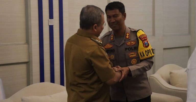 Tingkatkan Sinergitas Jaga Kamtibmas, Kapolres Sampang Sambangi Forkopimda Dan Tokoh Ulama