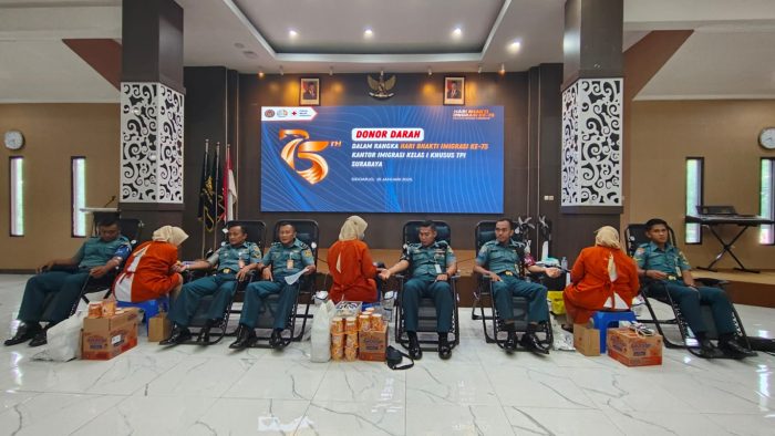 Peduli Sesama, Puluhan Personel Puspenerbal Sumbangkan Darah di Hari Bhakti Imigrasi ke-75