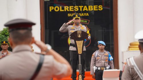 Kapolrestabes Surabaya Pimpin Sertijab Kabag SDM, Kapolsek Tenggilis Mejoyo, dan Kapolsek Lakarsantri