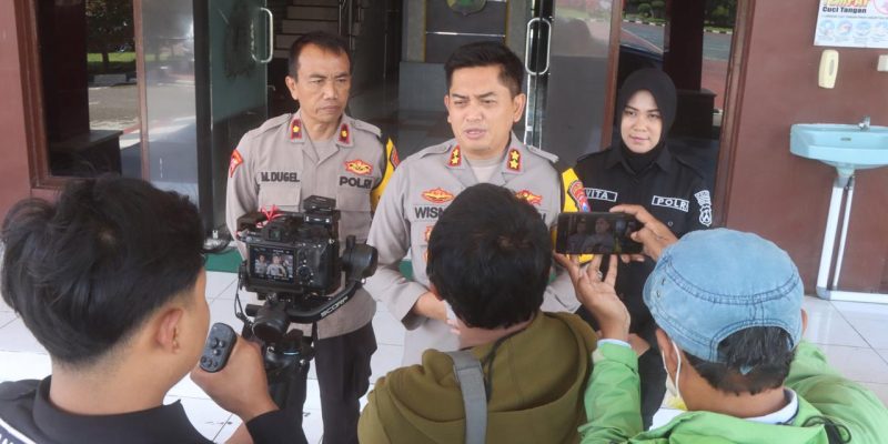 Polres Probolinggo Amankan Terduga Pelaku Pemerasan Kades Kropak Bantaran