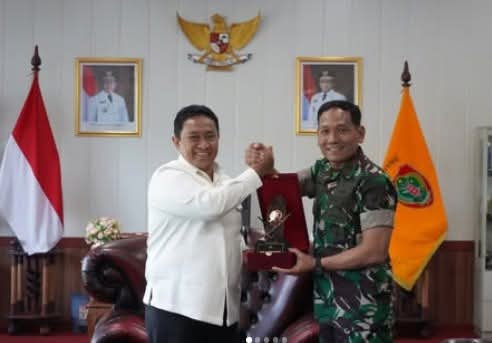 Danrem 102/Pjg Silaturahmi Ke Kantor Wagub Prov. Kalteng.