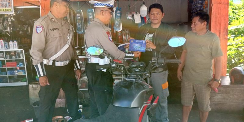 Sambangi Bengkel, Satlantas Polresta Palangka Raya Edukasikan Larangan Knalpot Tidak Sesuai Spesifikasi Teknis
