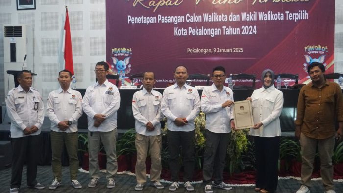 KPU Tetapkan Aaf-Balgis Jadi Walikota dan Wawalkot Pekalongan Terpilih