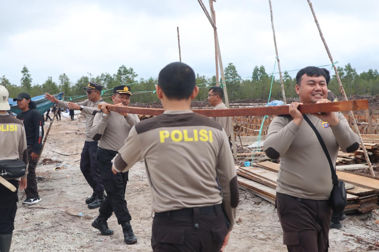 Bahu Membahu, Polresta Palangka Raya Siapkan Lahan Penanaman Jagung Serentak se-Indonesia