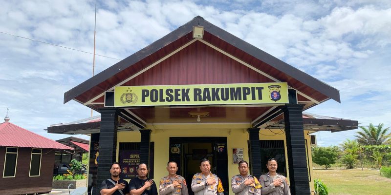 Kapolsek Rakumpit Terima Kunjungan Kapolresta Palangka Raya