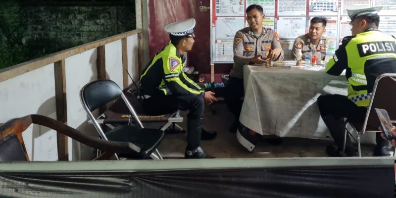 Satlantas Polresta Palangka Raya Pantau Keamanan di Area Kantor KPU